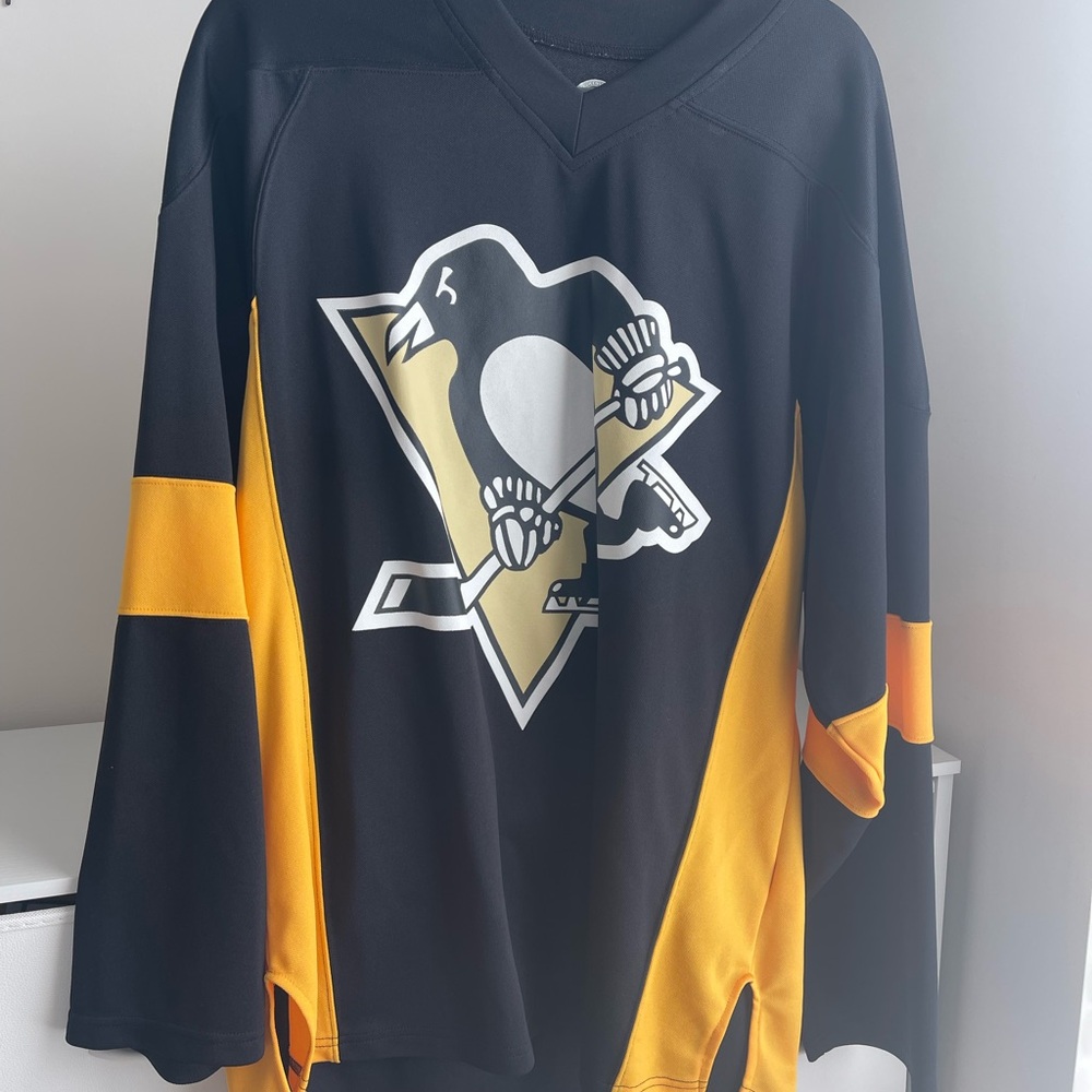 NHL Black and Gray Apparel